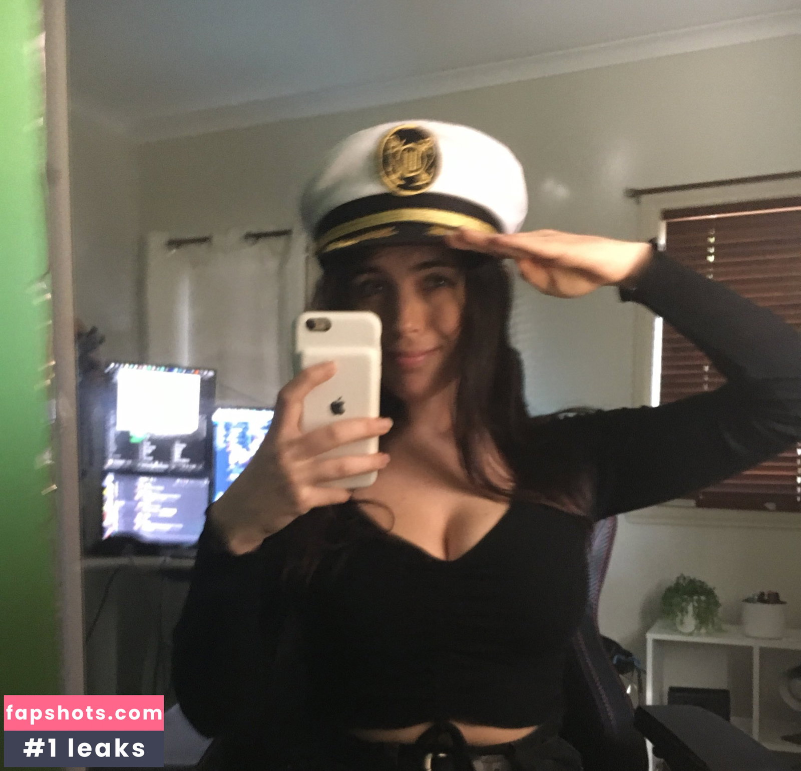 HeyImBee gallery photo #682