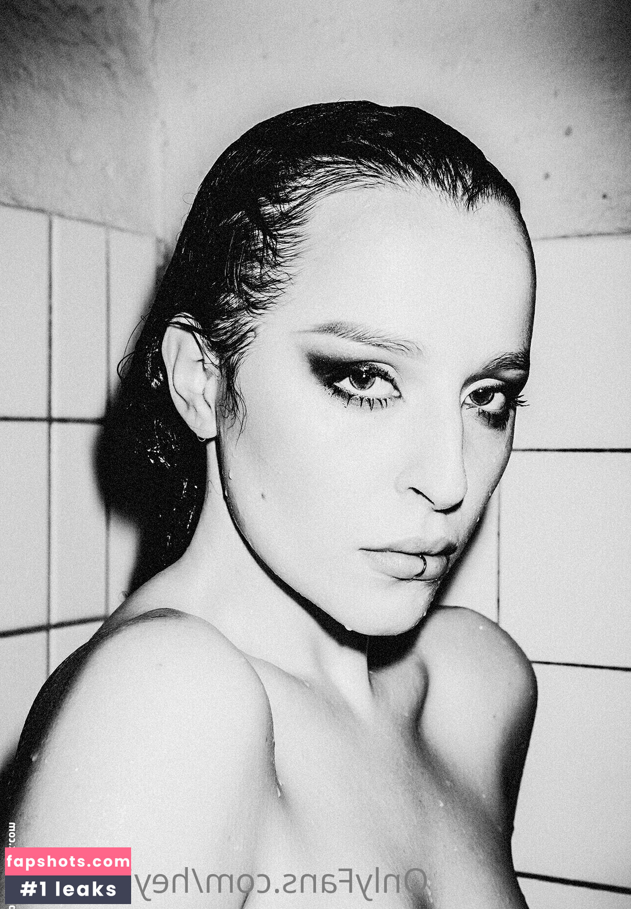 heyitsquinn Nude Leaks OnlyFans Photos #9 - LeakJerk