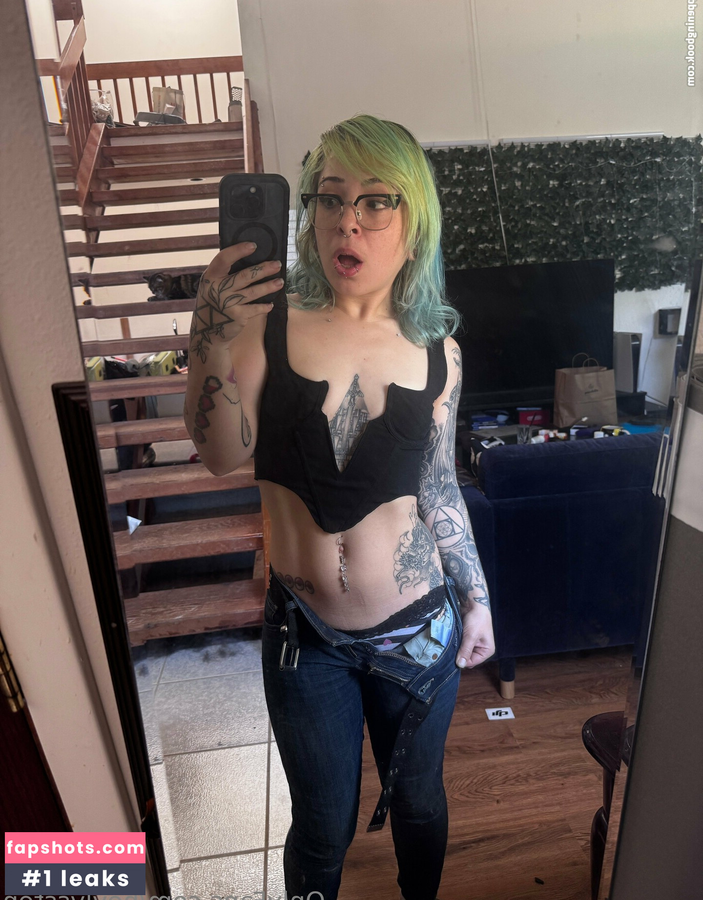 heylyssten gallery photo #11