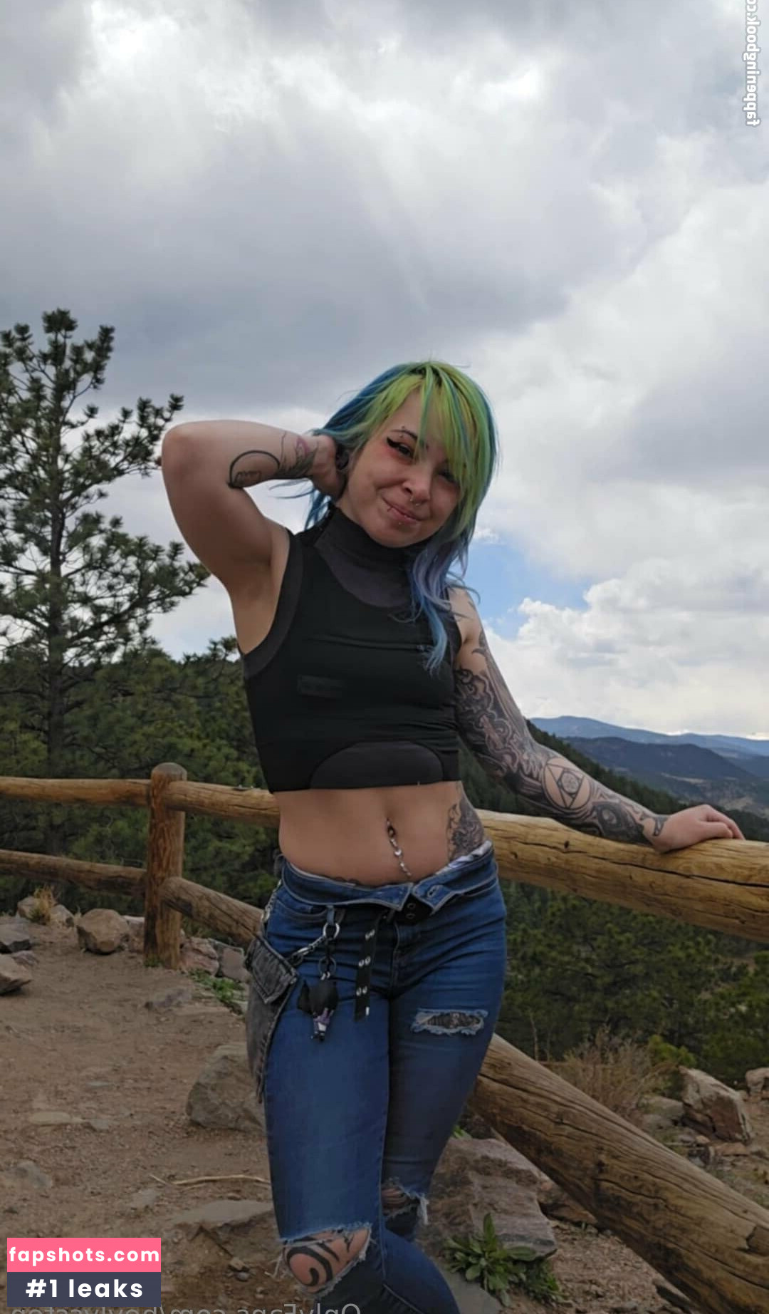 heylyssten gallery photo #26