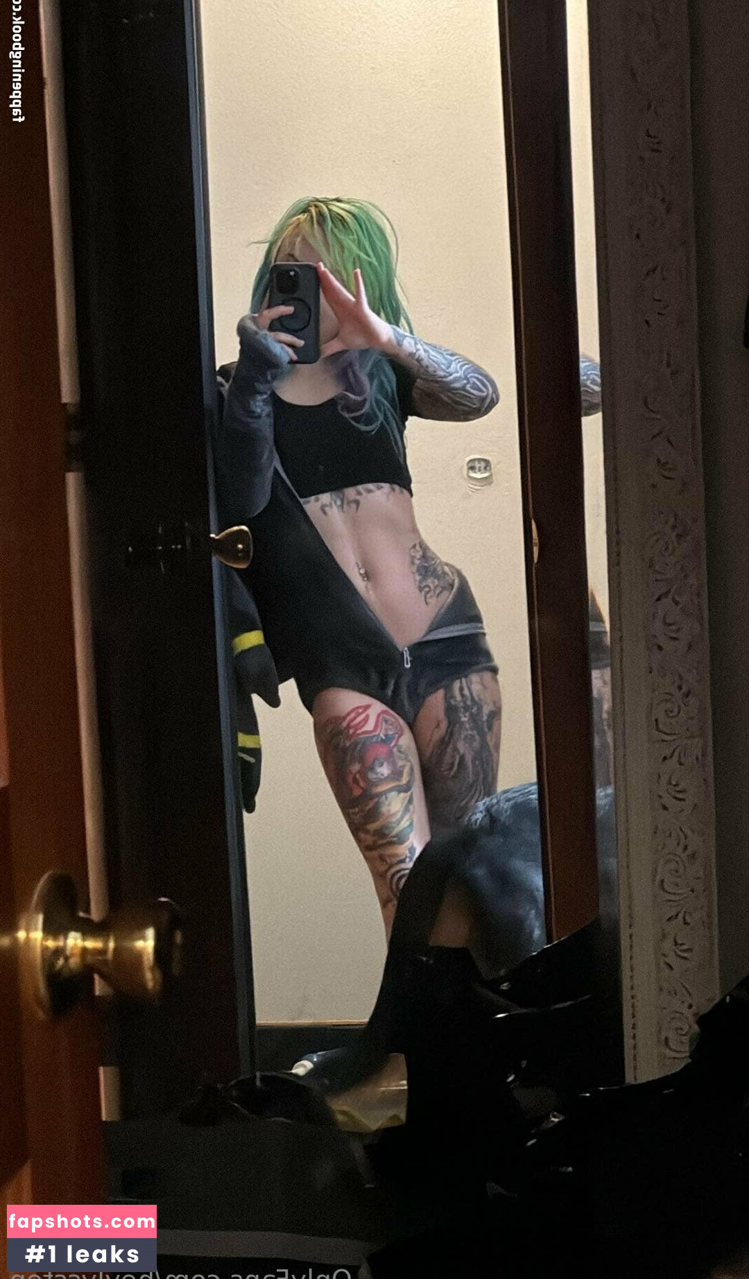 heylyssten gallery photo #51