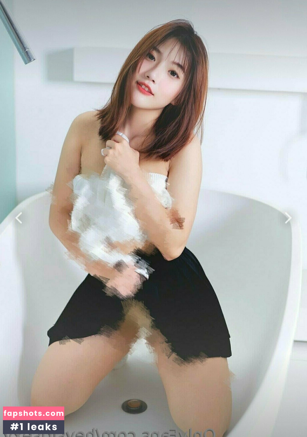 heysirisexy gallery photo #13