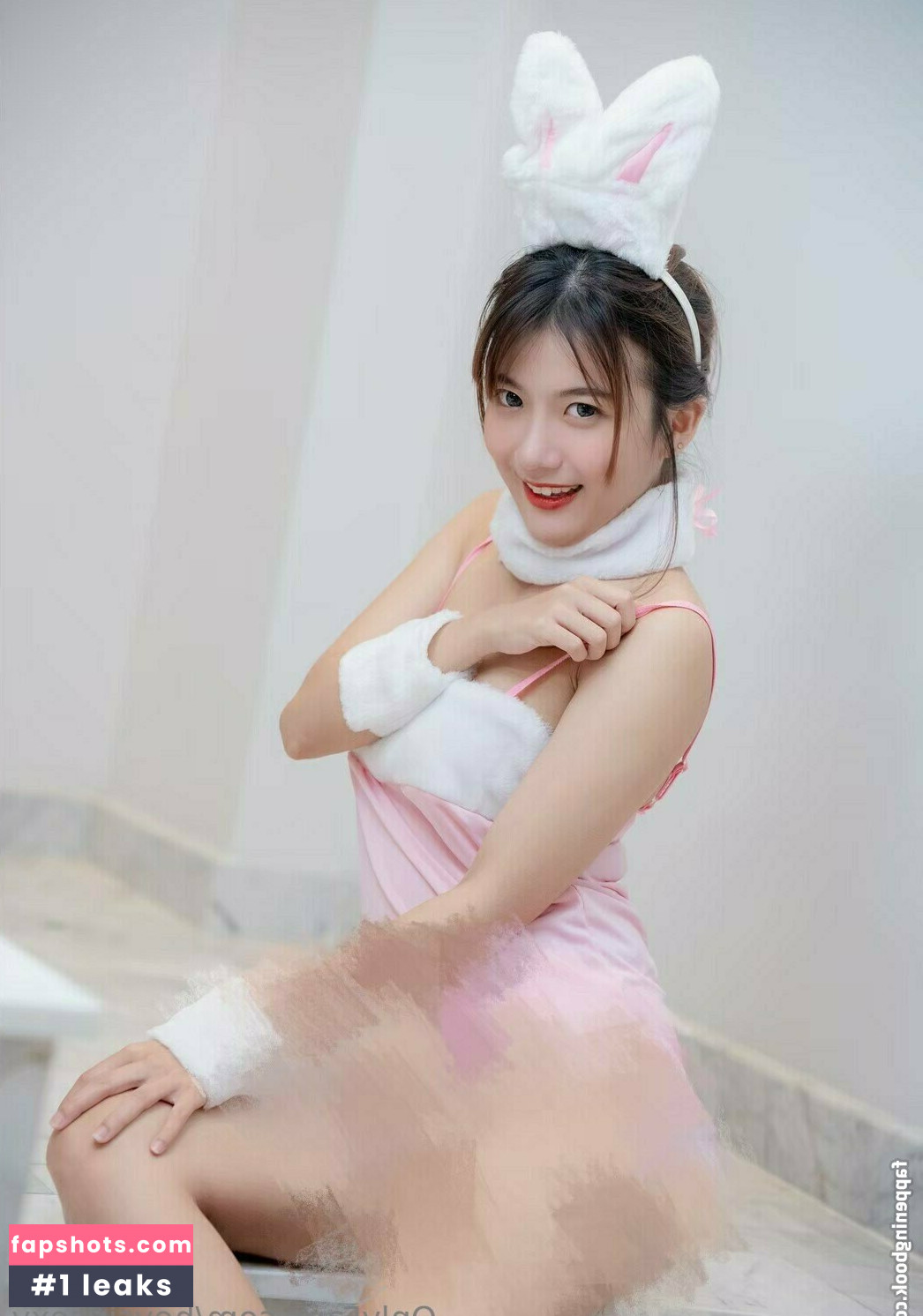 heysirisexy gallery photo #10