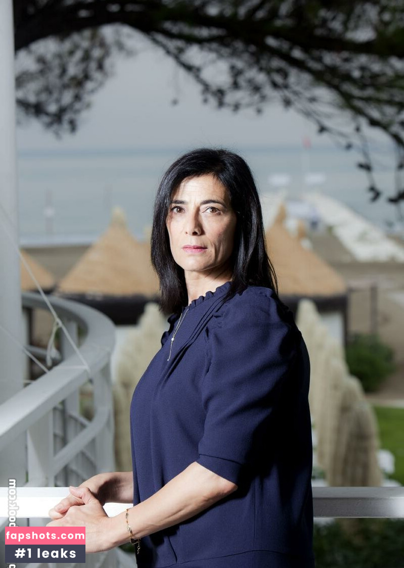 Hiam Abbass Nude Leaks OnlyFans Photos #21 - LeakJerk