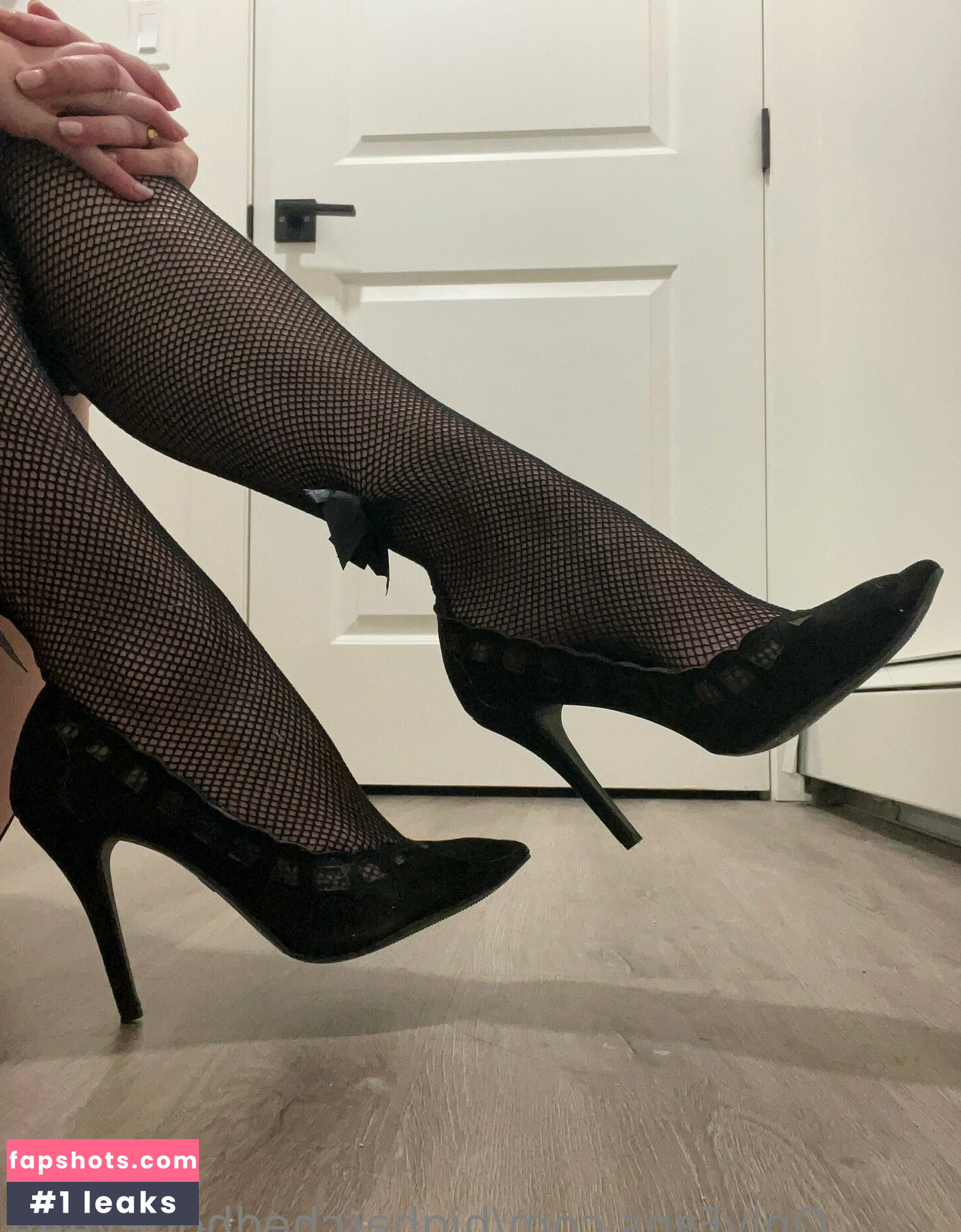 higharchedhoney444 gallery photo #27