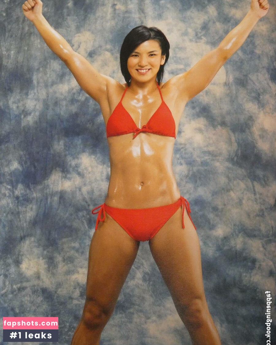 Hikaru Shida gallery photo #46