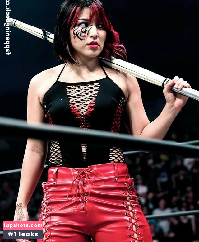 Hikaru Shida gallery photo #63