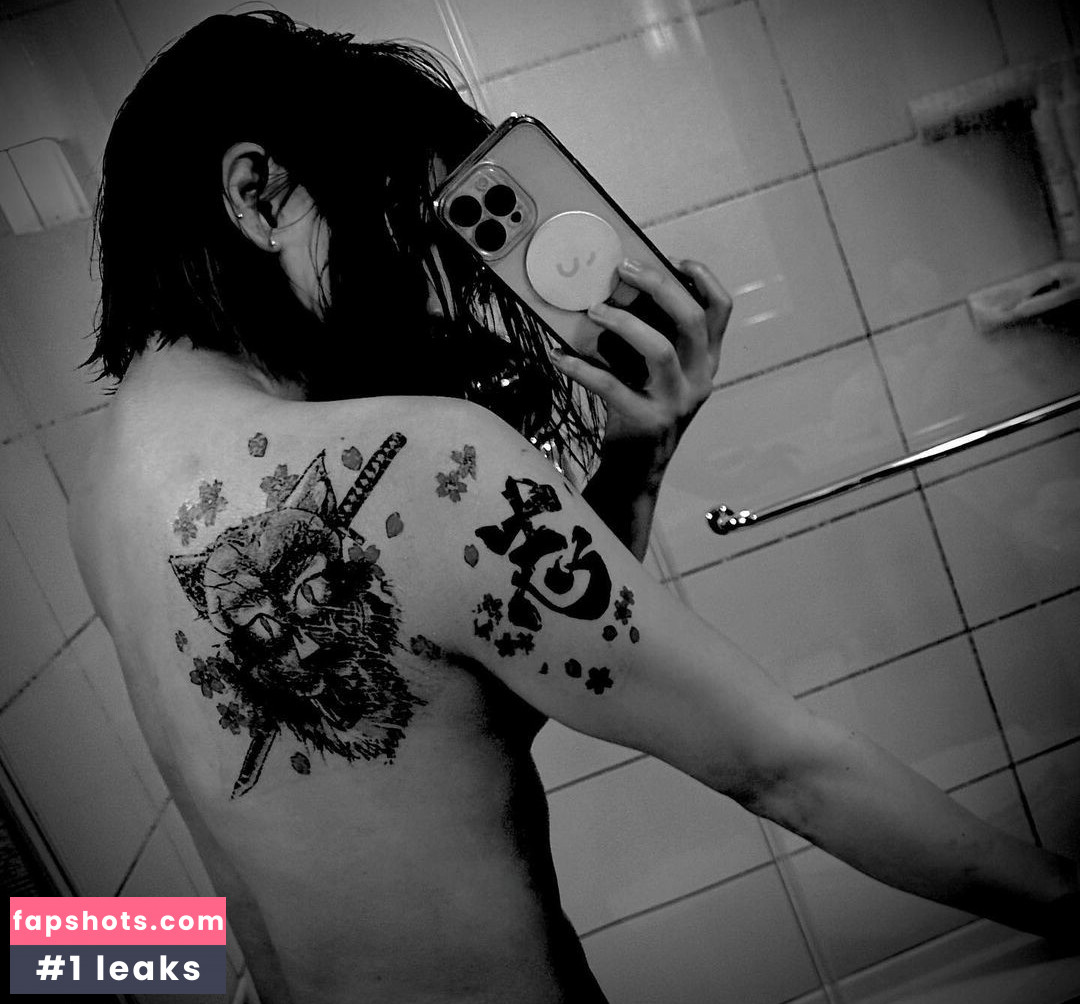 Hikaru Shida gallery photo #65