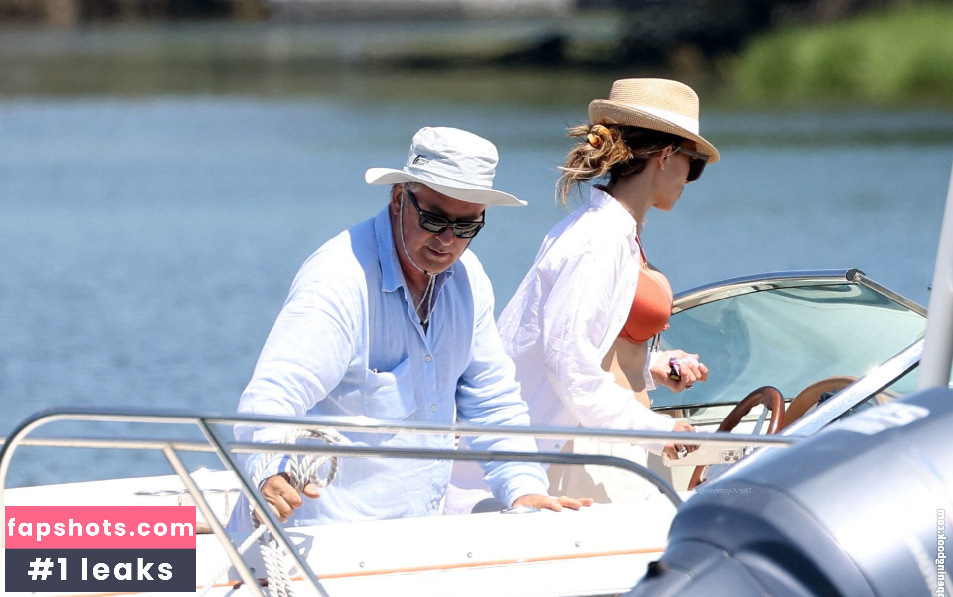 Hilaria Baldwin Nude Leaks OnlyFans Photos #11 - LeakJerk