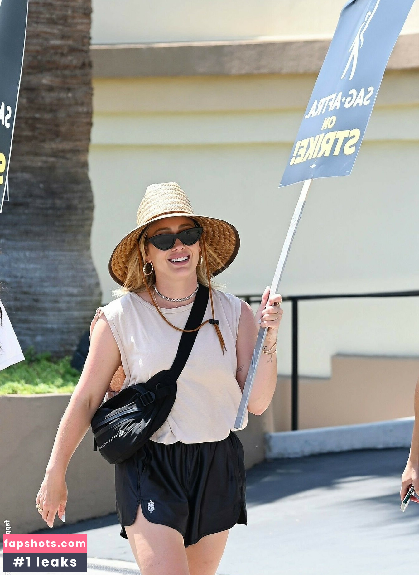 Hilary Duff gallery photo #171