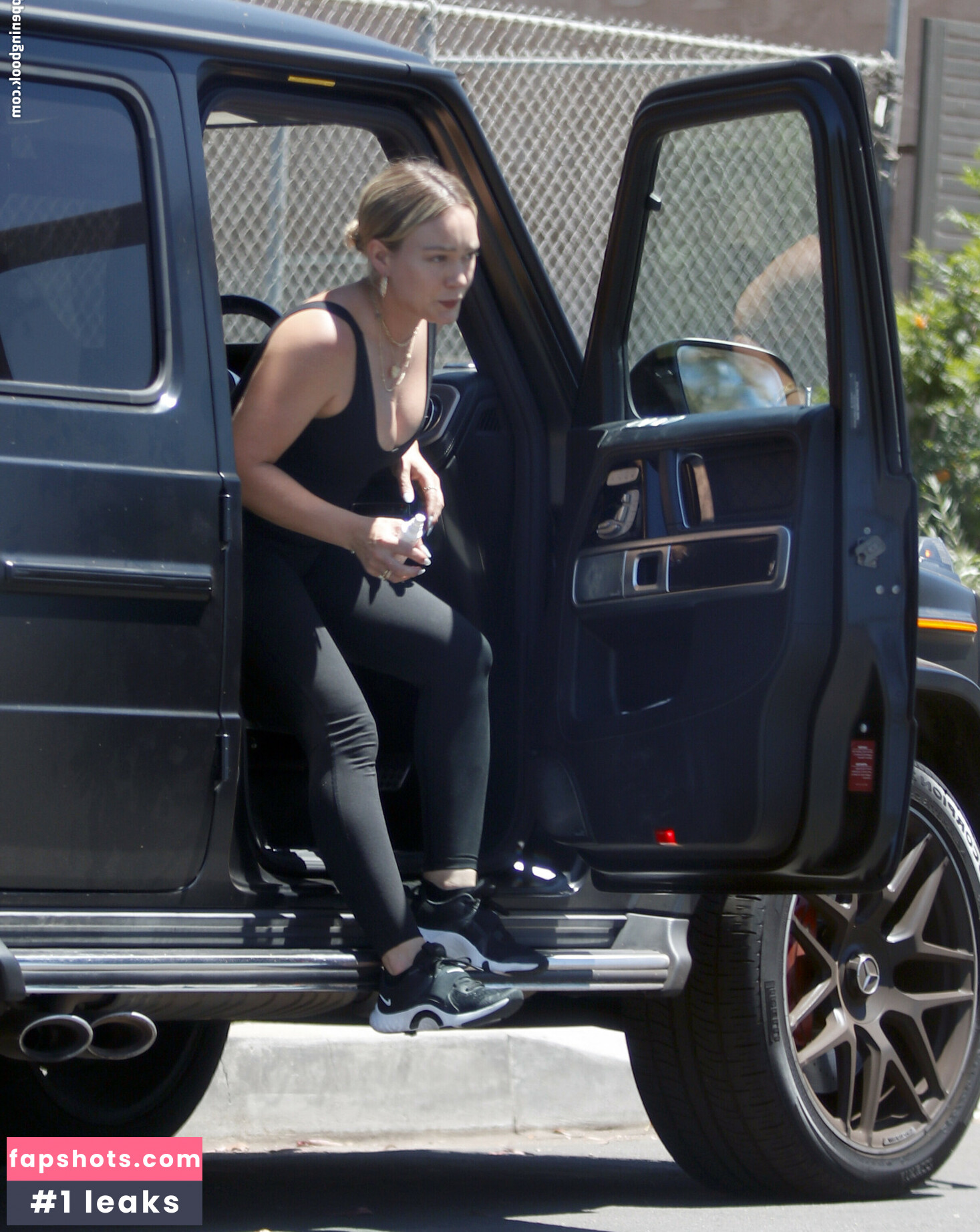 Hilary Duff gallery photo #176