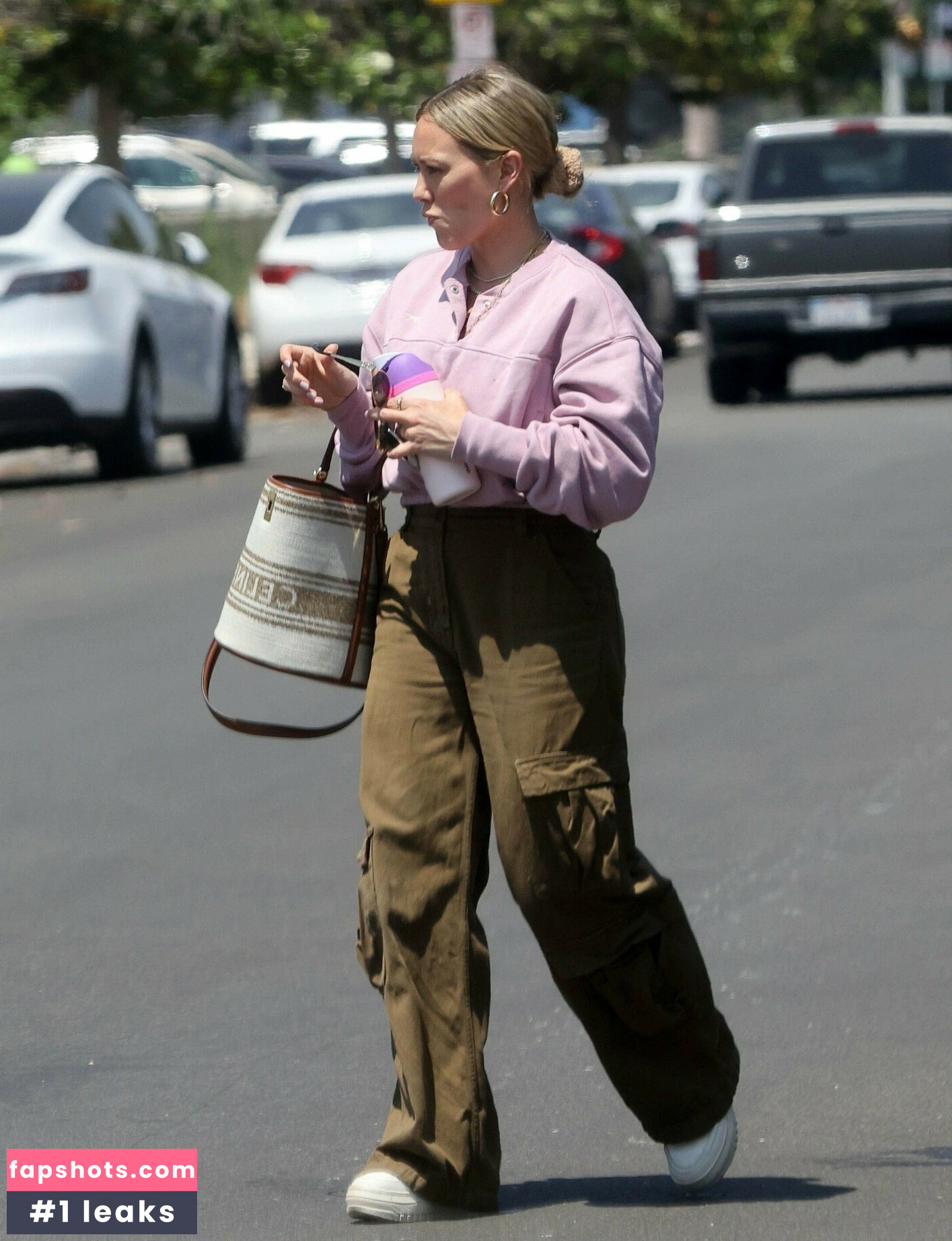 Hilary Duff gallery photo #192