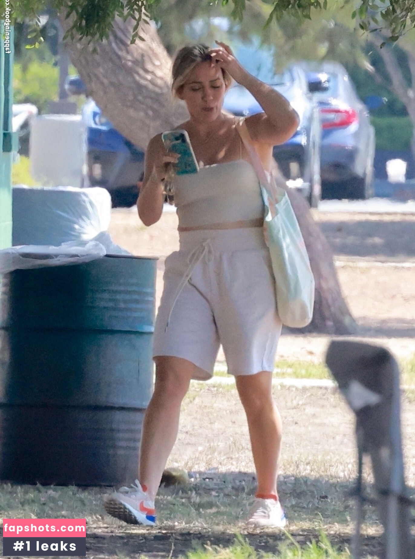 Hilary Duff gallery photo #256