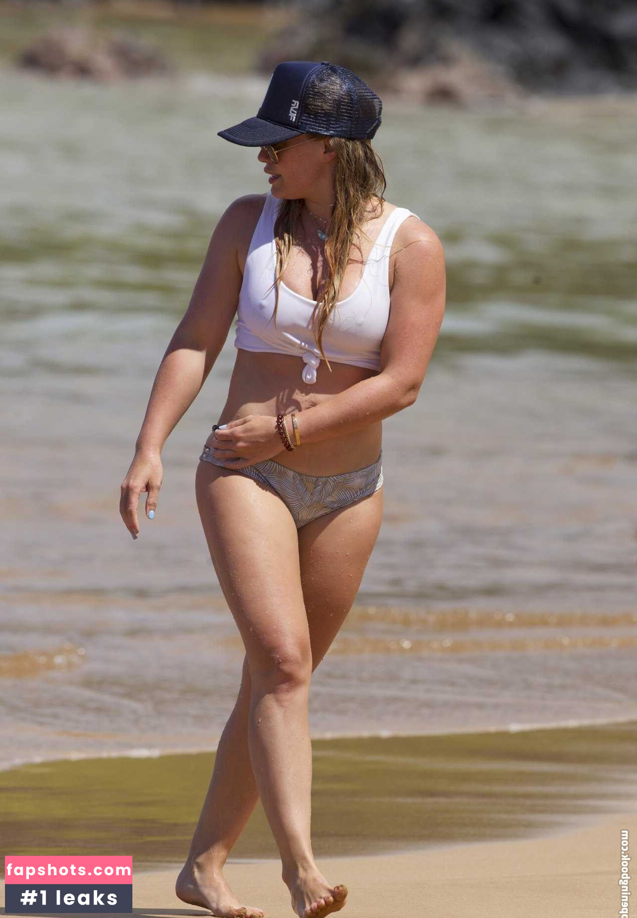 Hilary Duff gallery photo #360