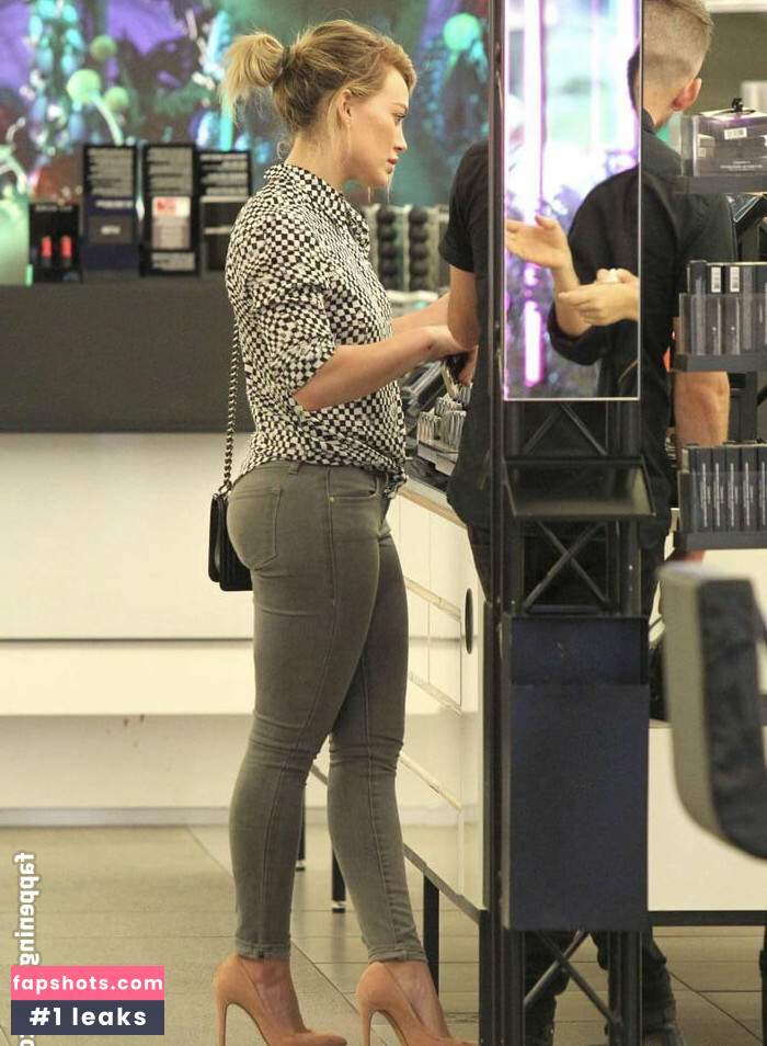 Hilary Duff gallery photo #37