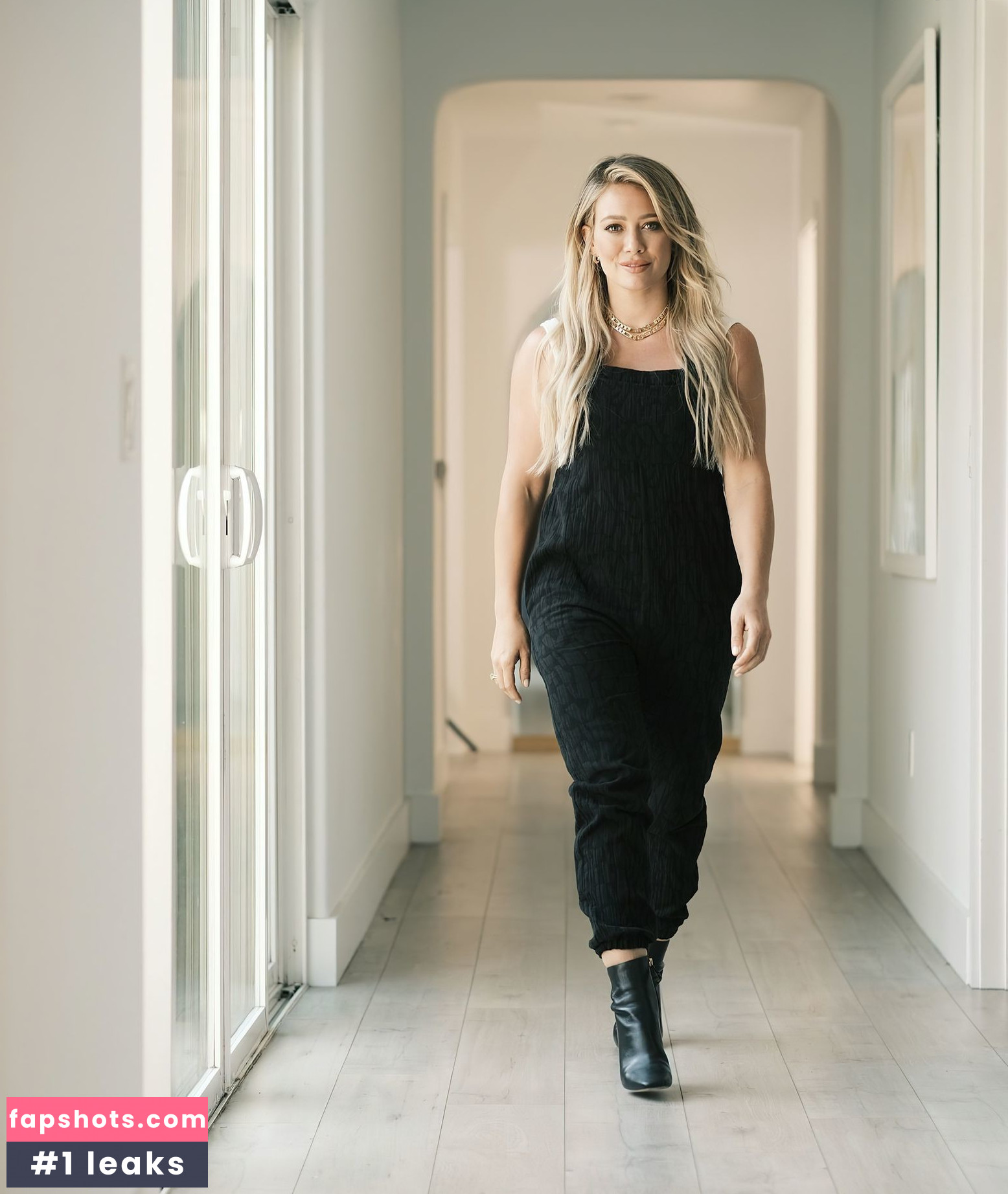 Hilary Duff gallery photo #402