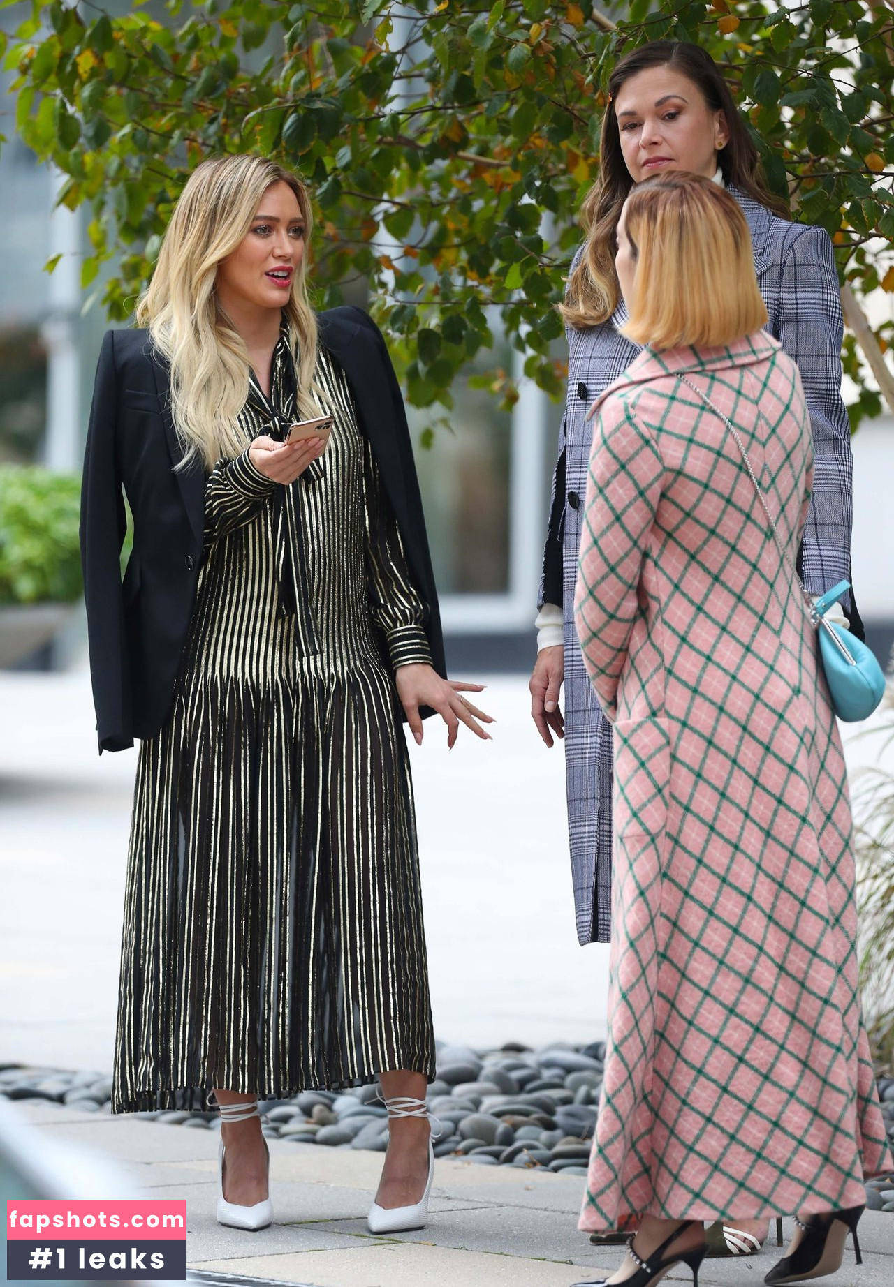 Hilary Duff gallery photo #410