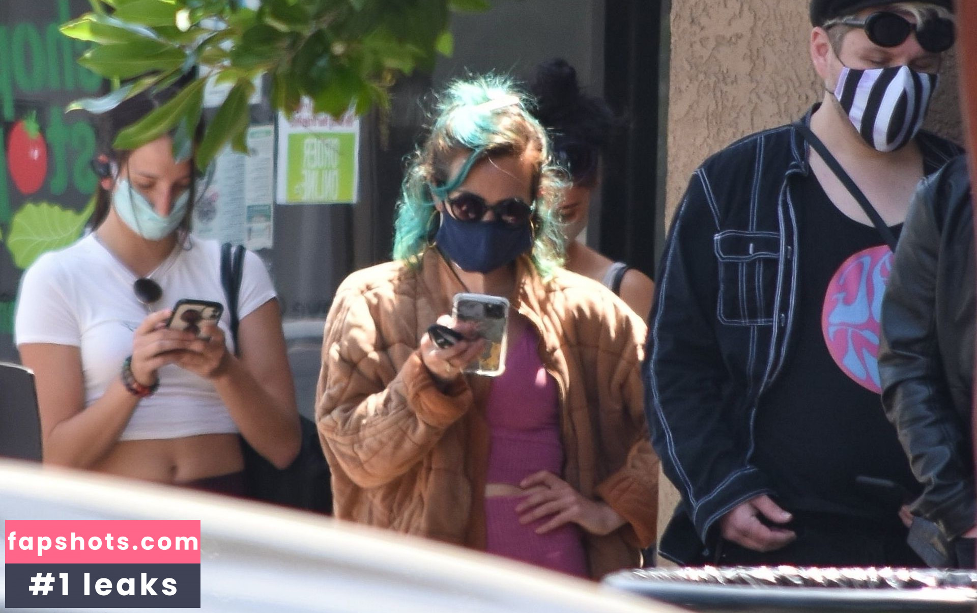 Hilary Duff gallery photo #440