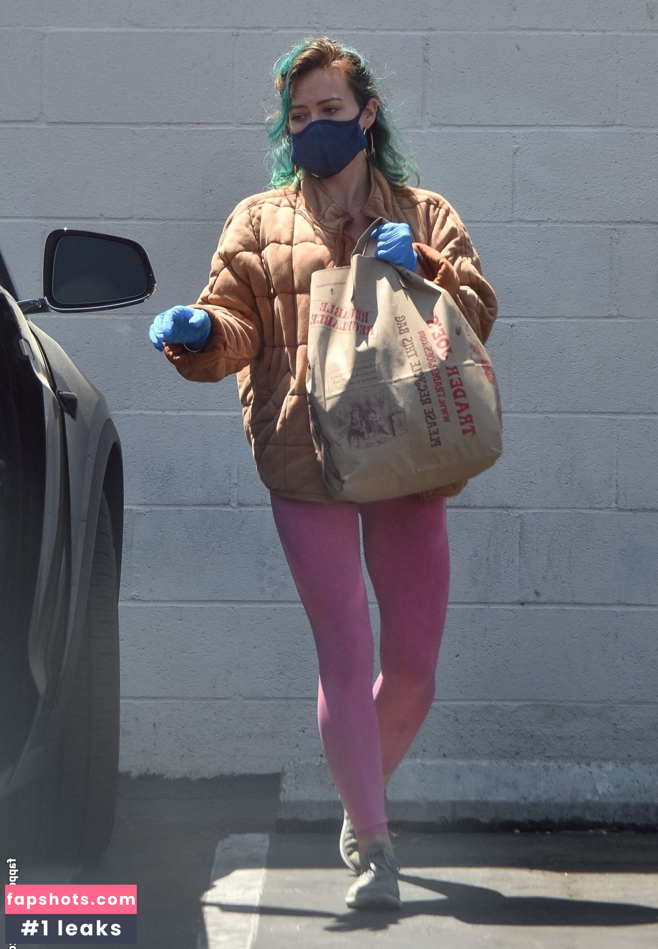 Hilary Duff gallery photo #444