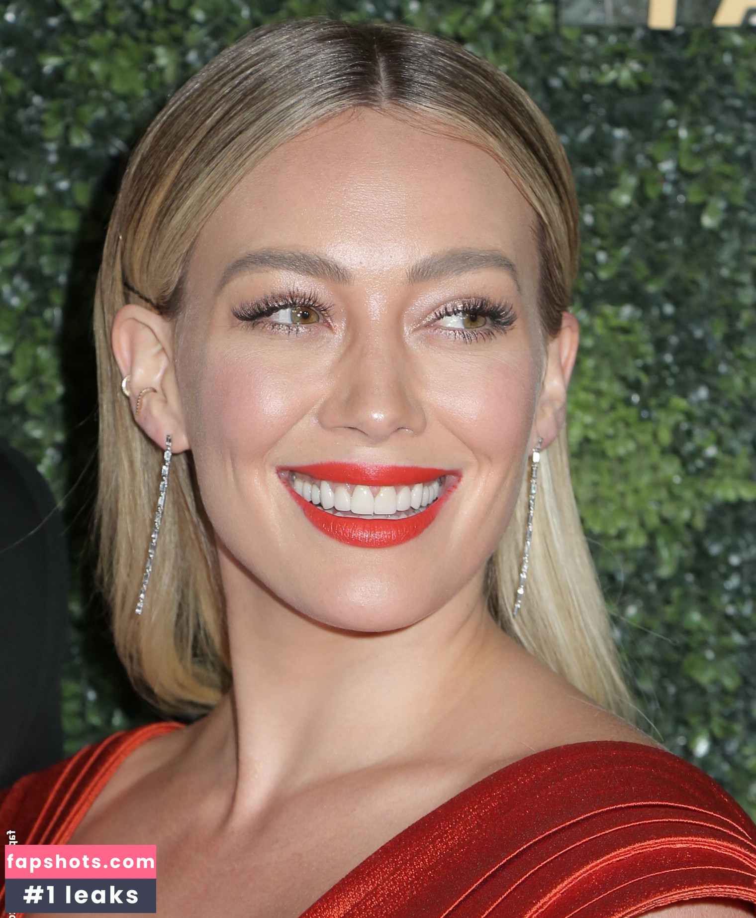 Hilary Duff gallery photo #474