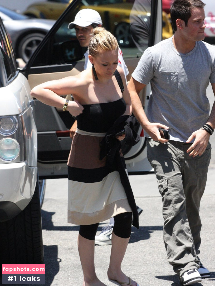 Hilary Duff gallery photo #590