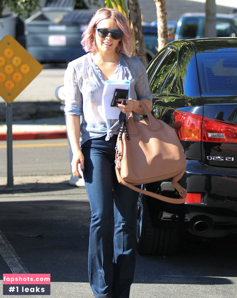 Hilary Duff gallery photo #654