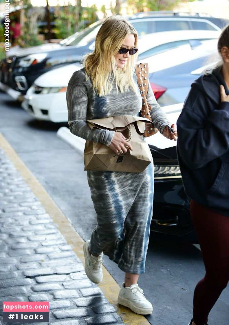 Hilary Duff gallery photo #74