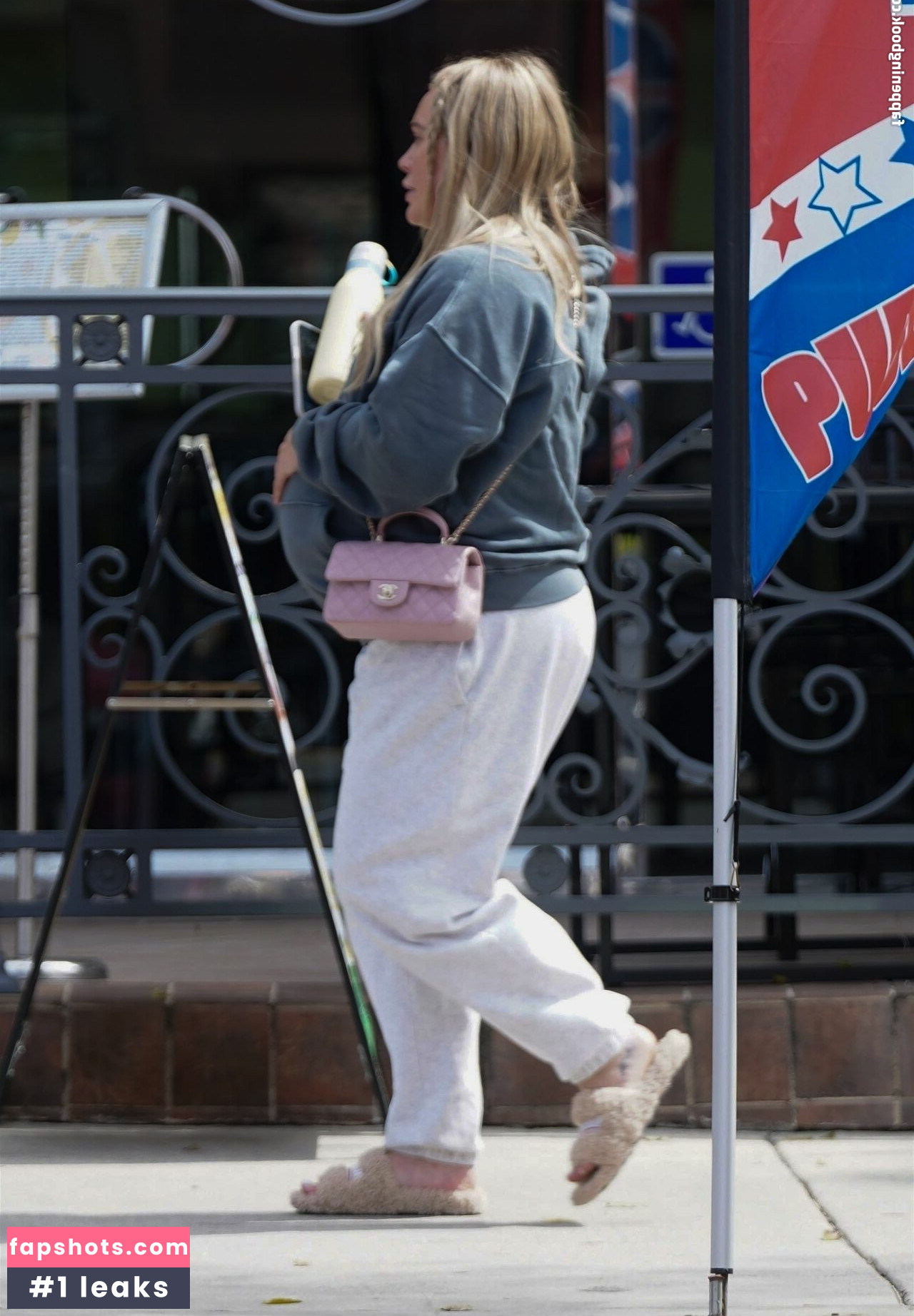 Hilary Duff gallery photo #84