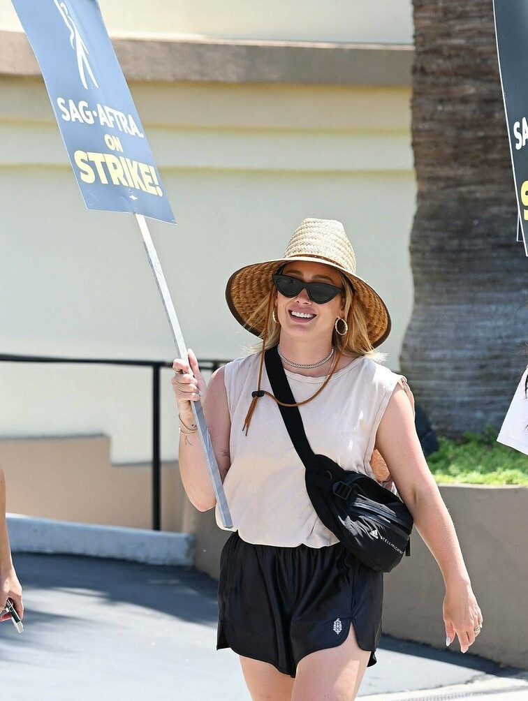 hilary-duff gallery photo #396