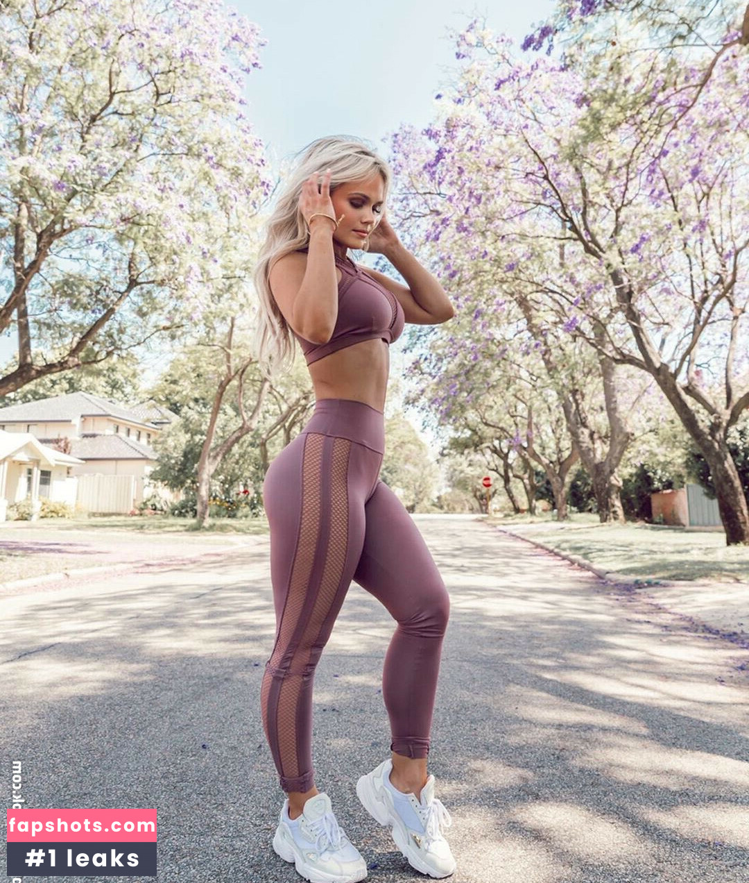 Hilde Osland gallery photo #71