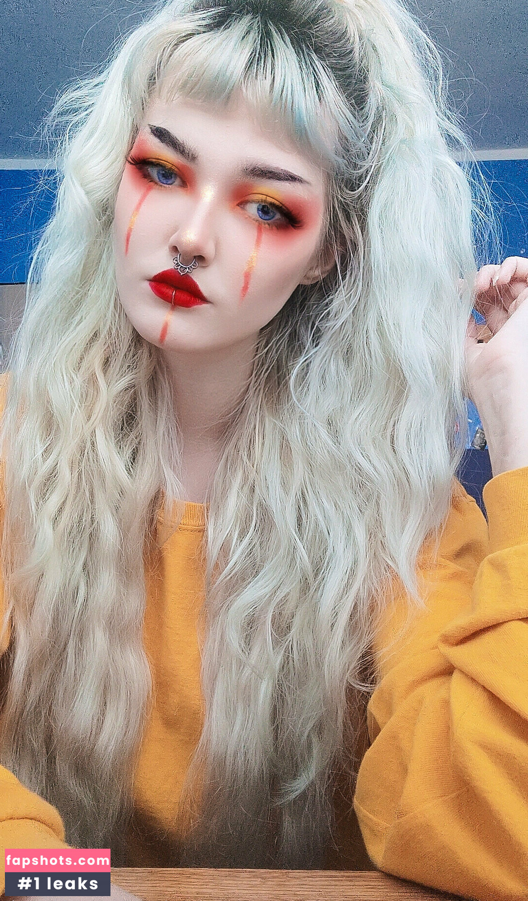 hildegard1 gallery photo #8