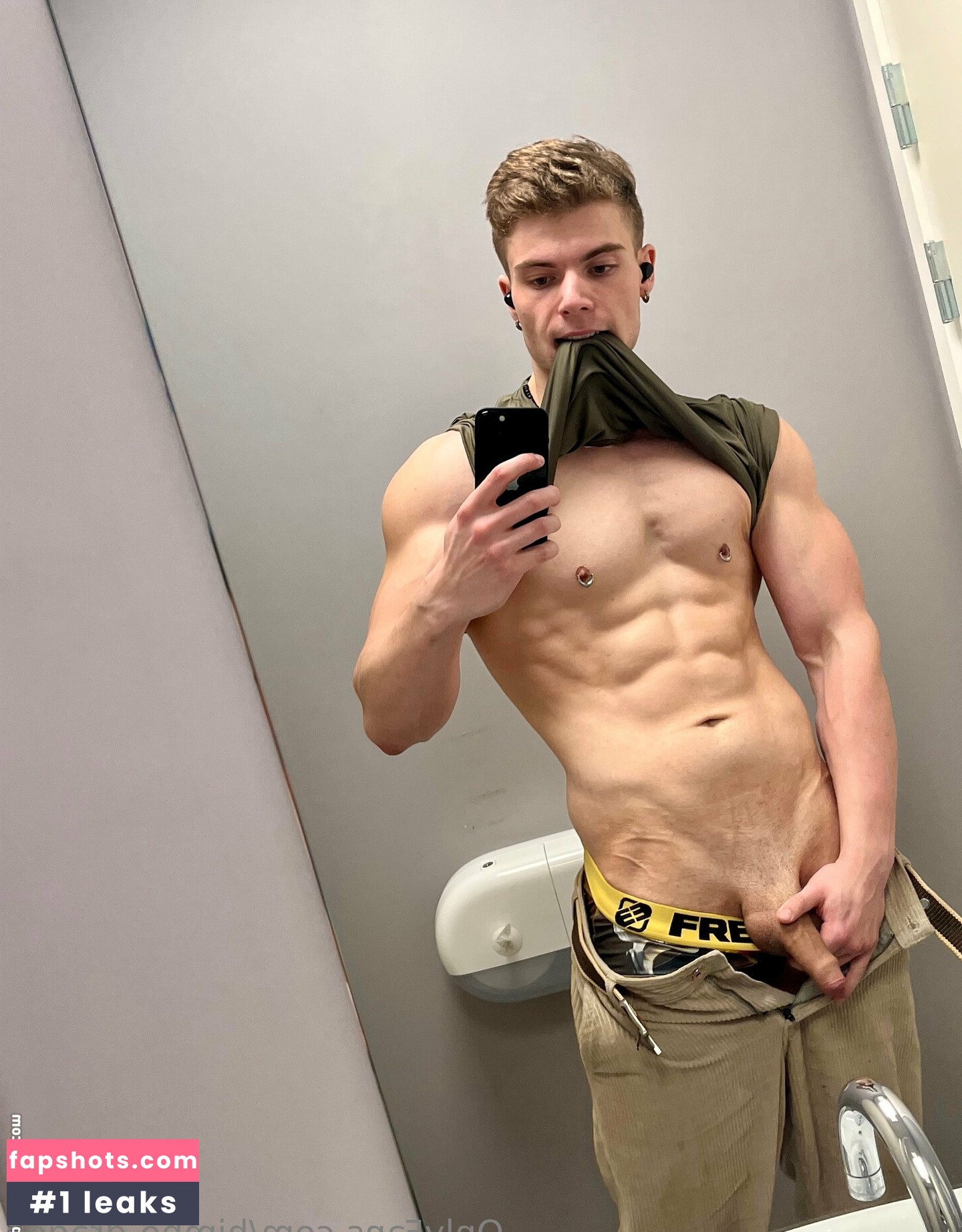 himbo-dragon gallery photo #3