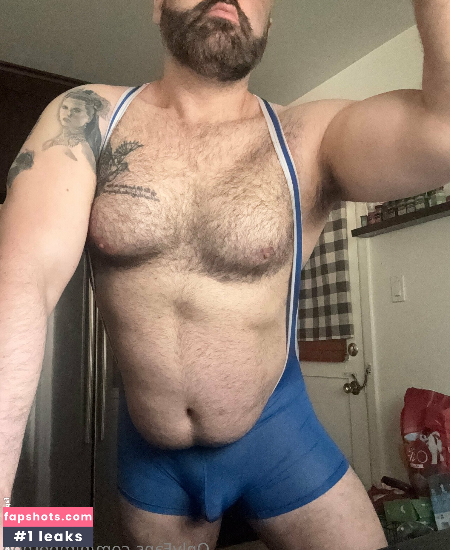 himbotheo gallery photo #2