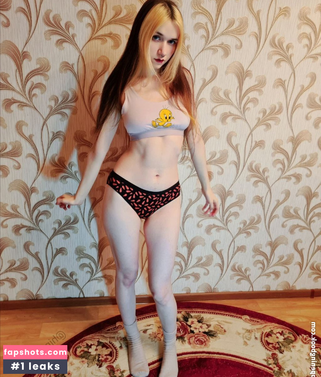 Hime_lune nude babe gallery