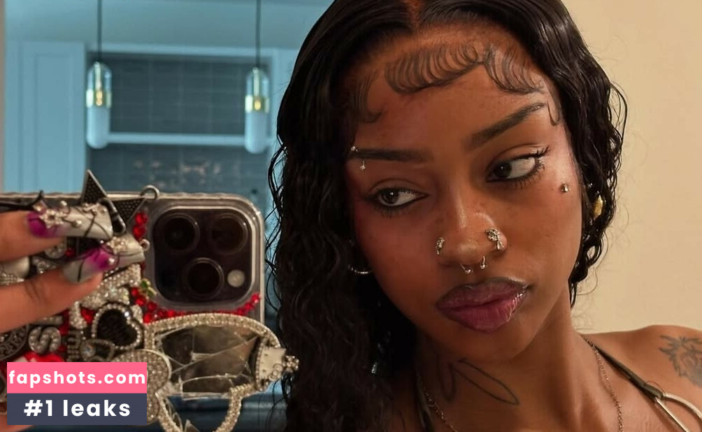 himynamesparis nude babe gallery