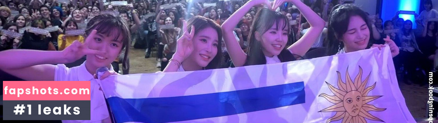 Hina Yoshihara gallery photo #11