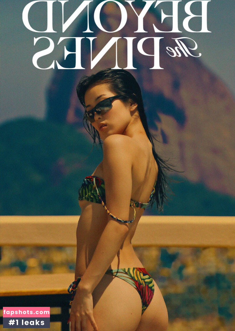 Hina Yoshihara gallery photo #10