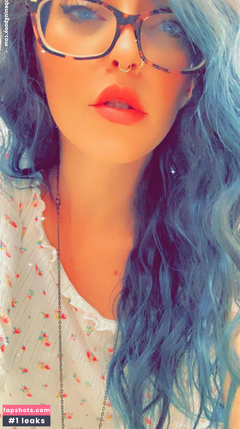 hippie.luna gallery photo #12