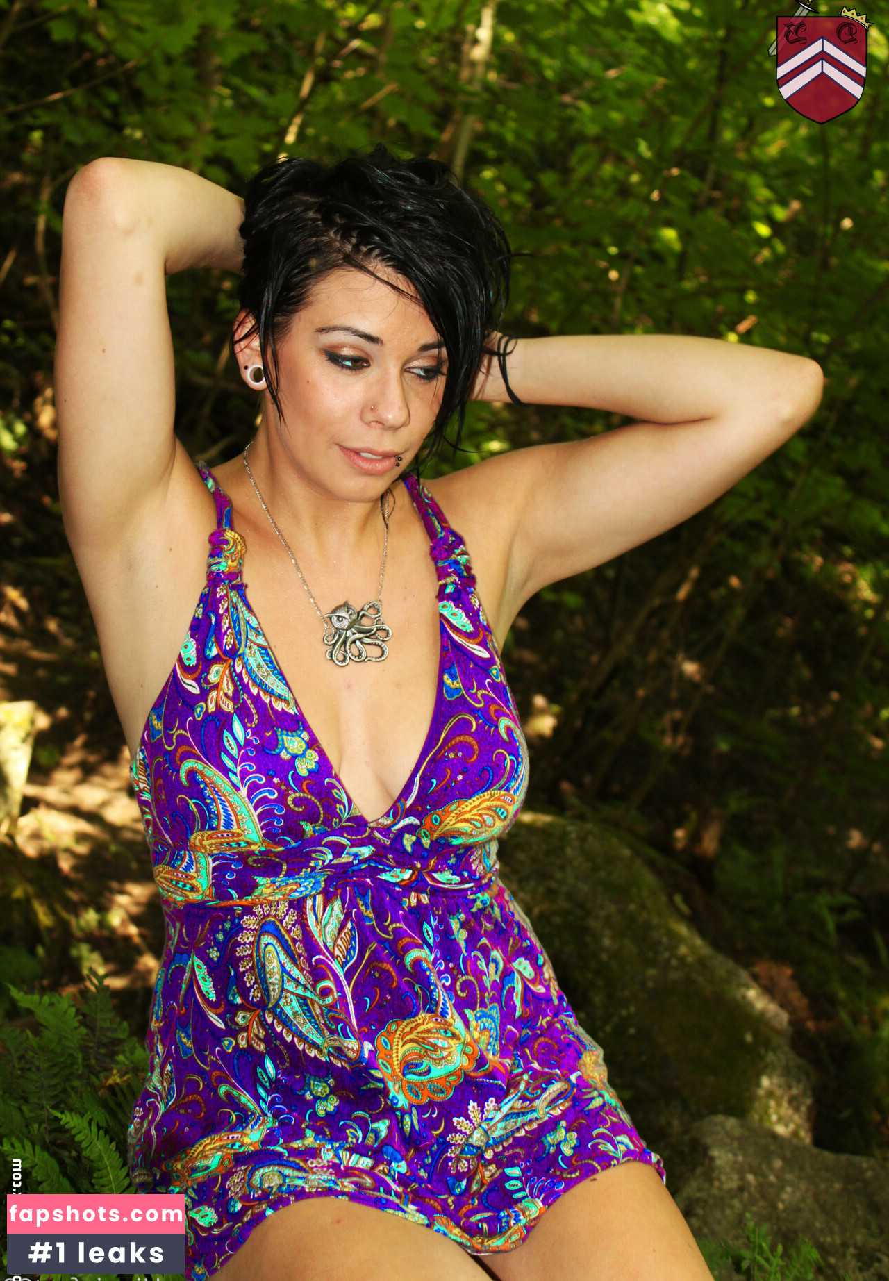 hippiefeet23 gallery photo #2