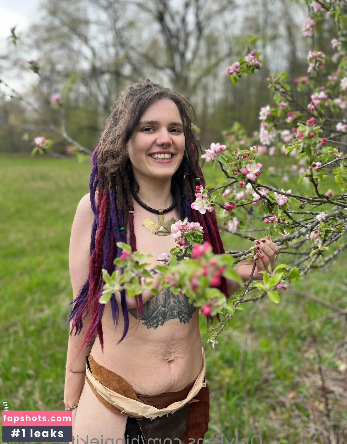 hippiekitten_420 gallery photo #17