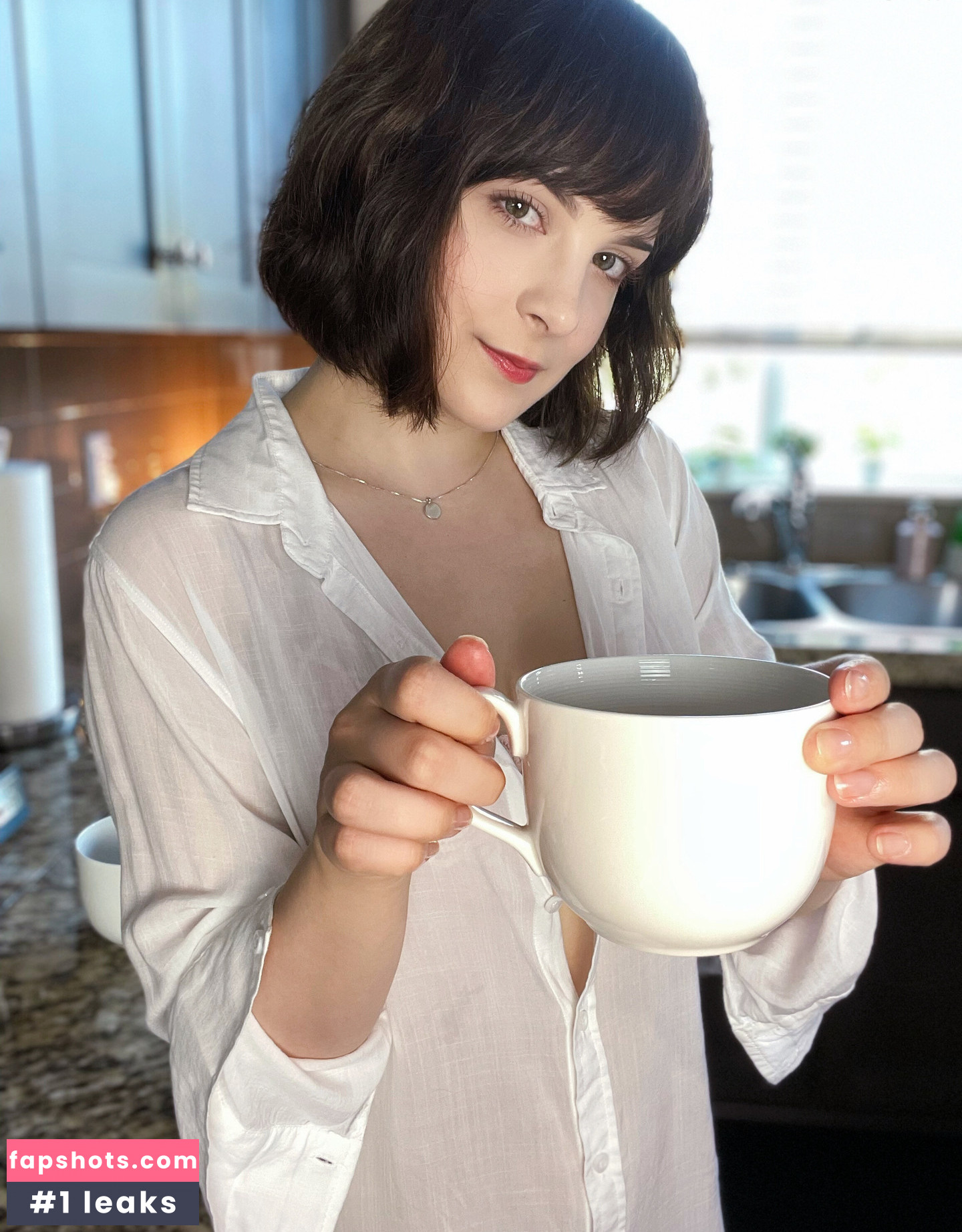 Hiso Neko gallery photo #131