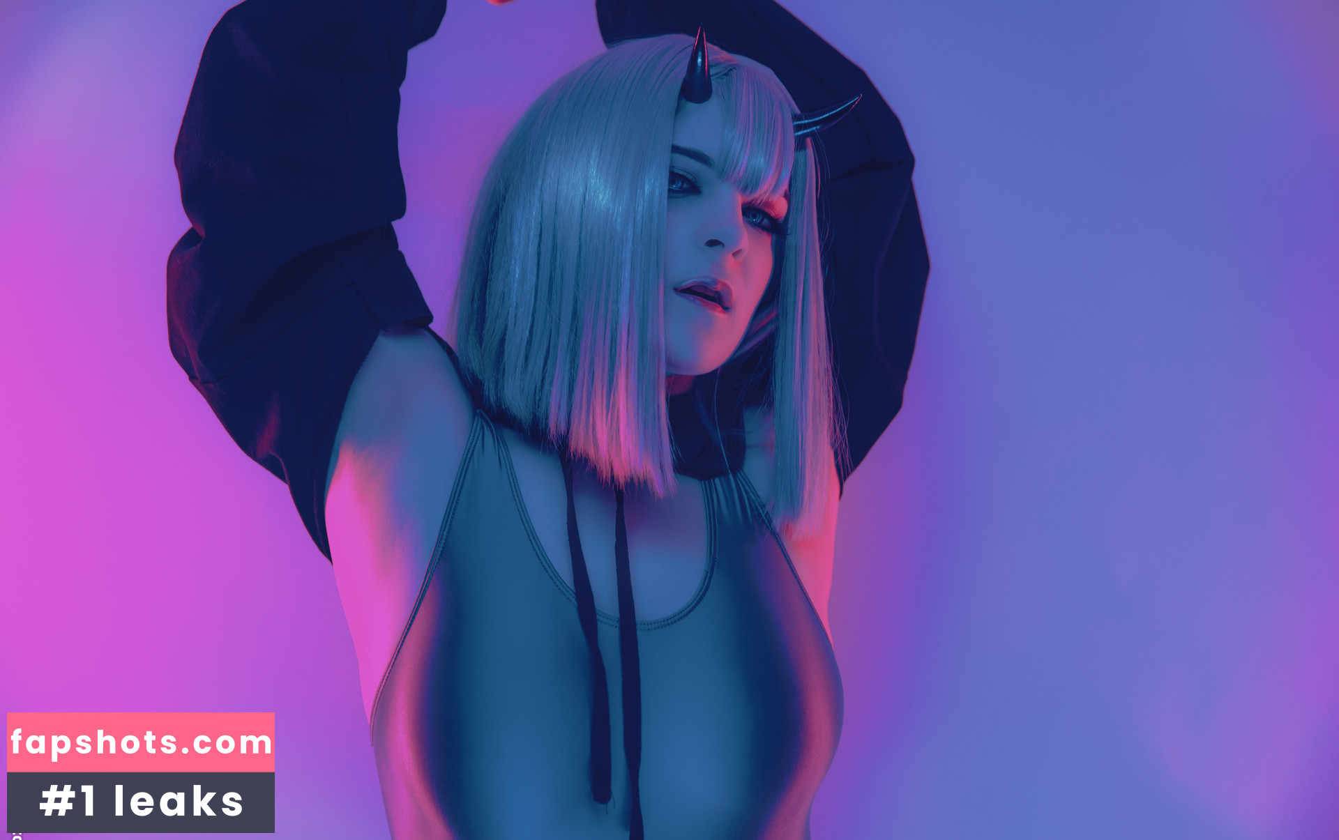 Hiso Neko gallery photo #134