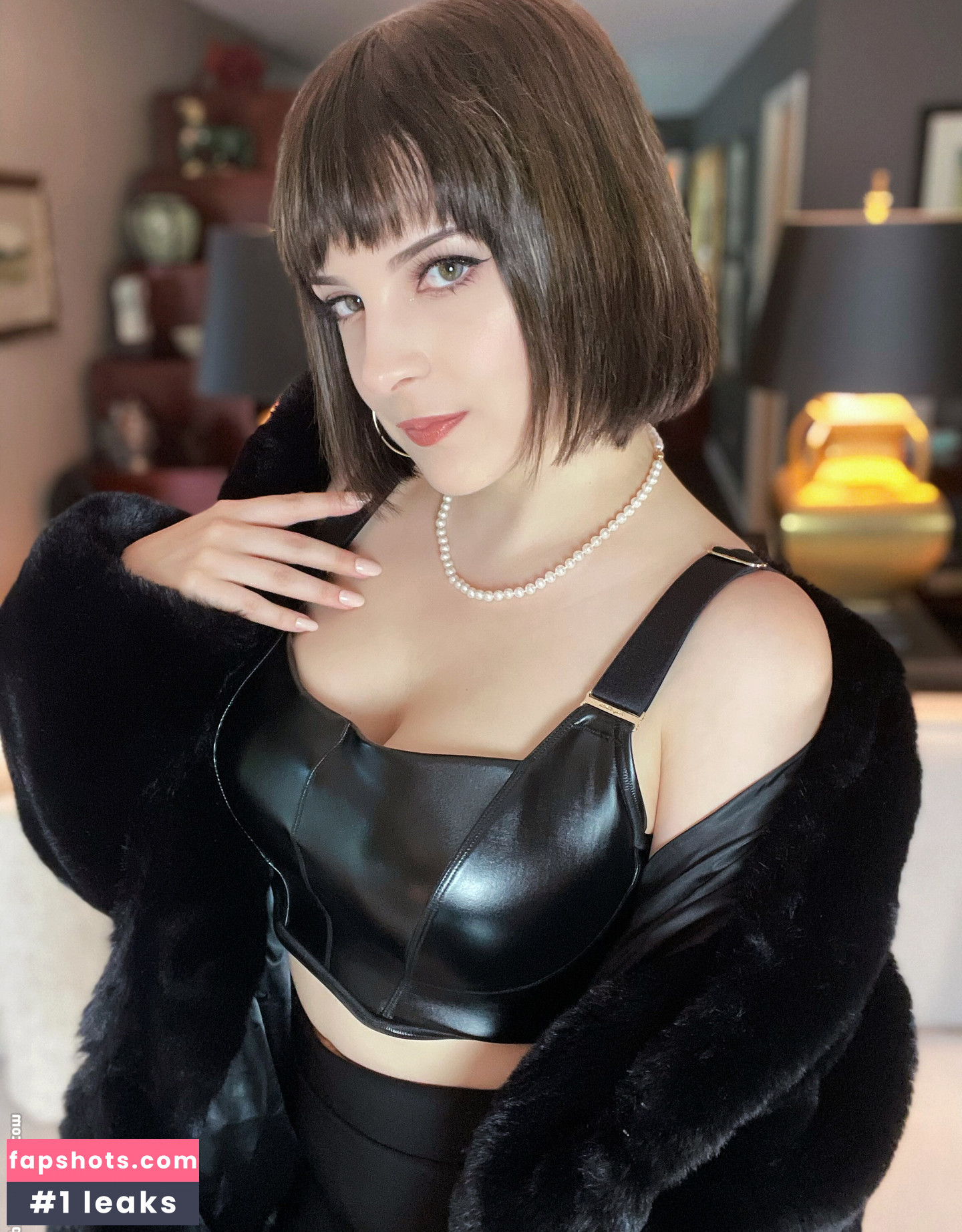 Hiso Neko gallery photo #135