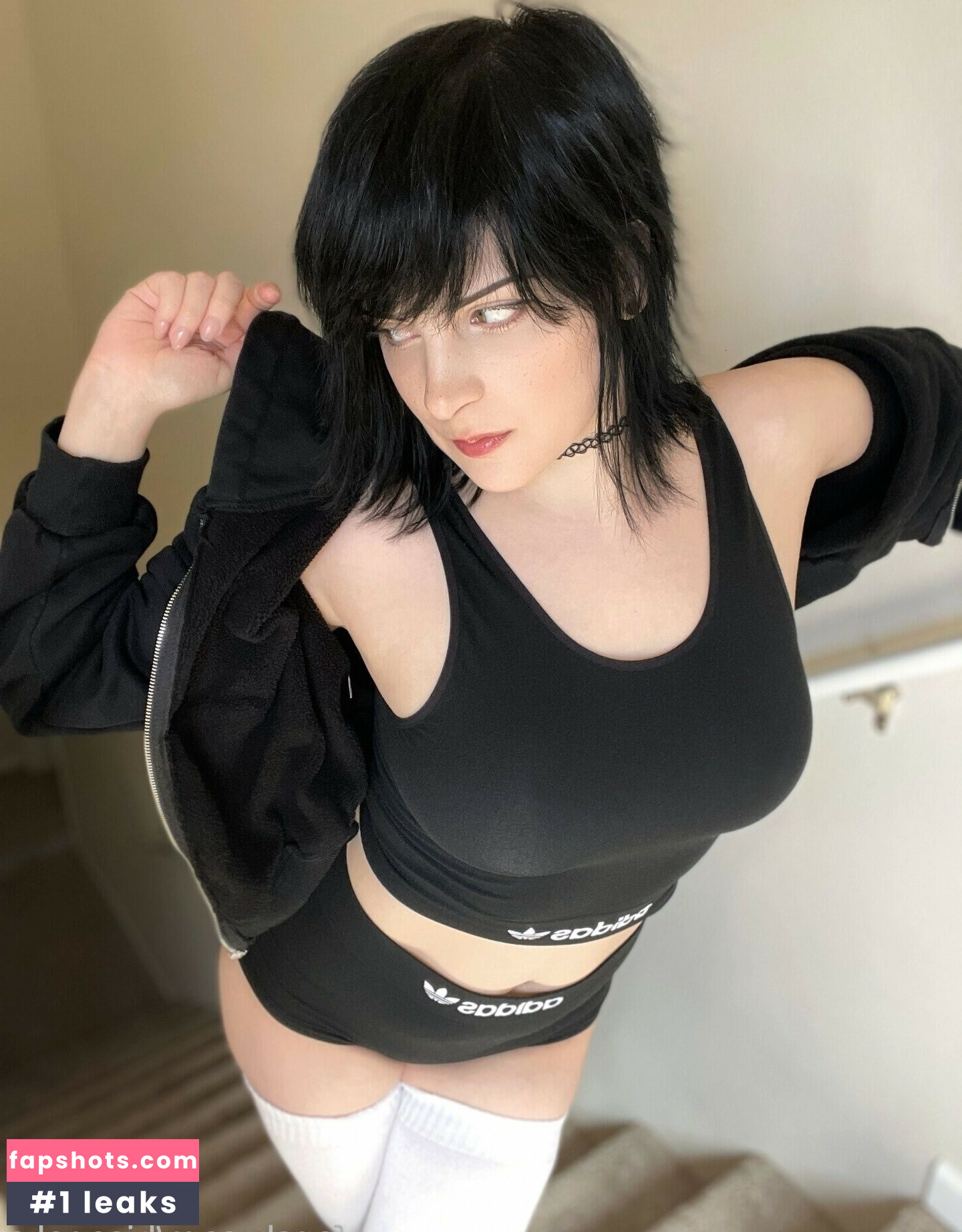 Hiso Neko gallery photo #32