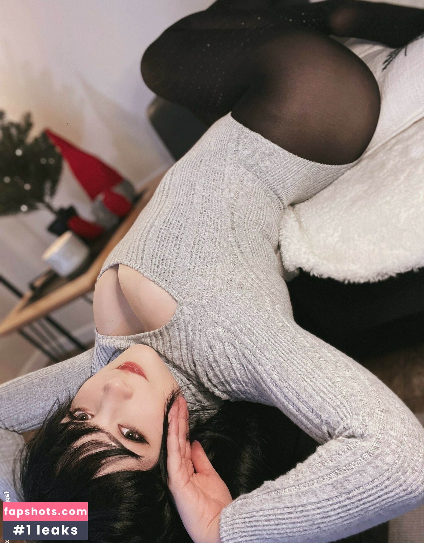 Hiso Neko gallery photo #50