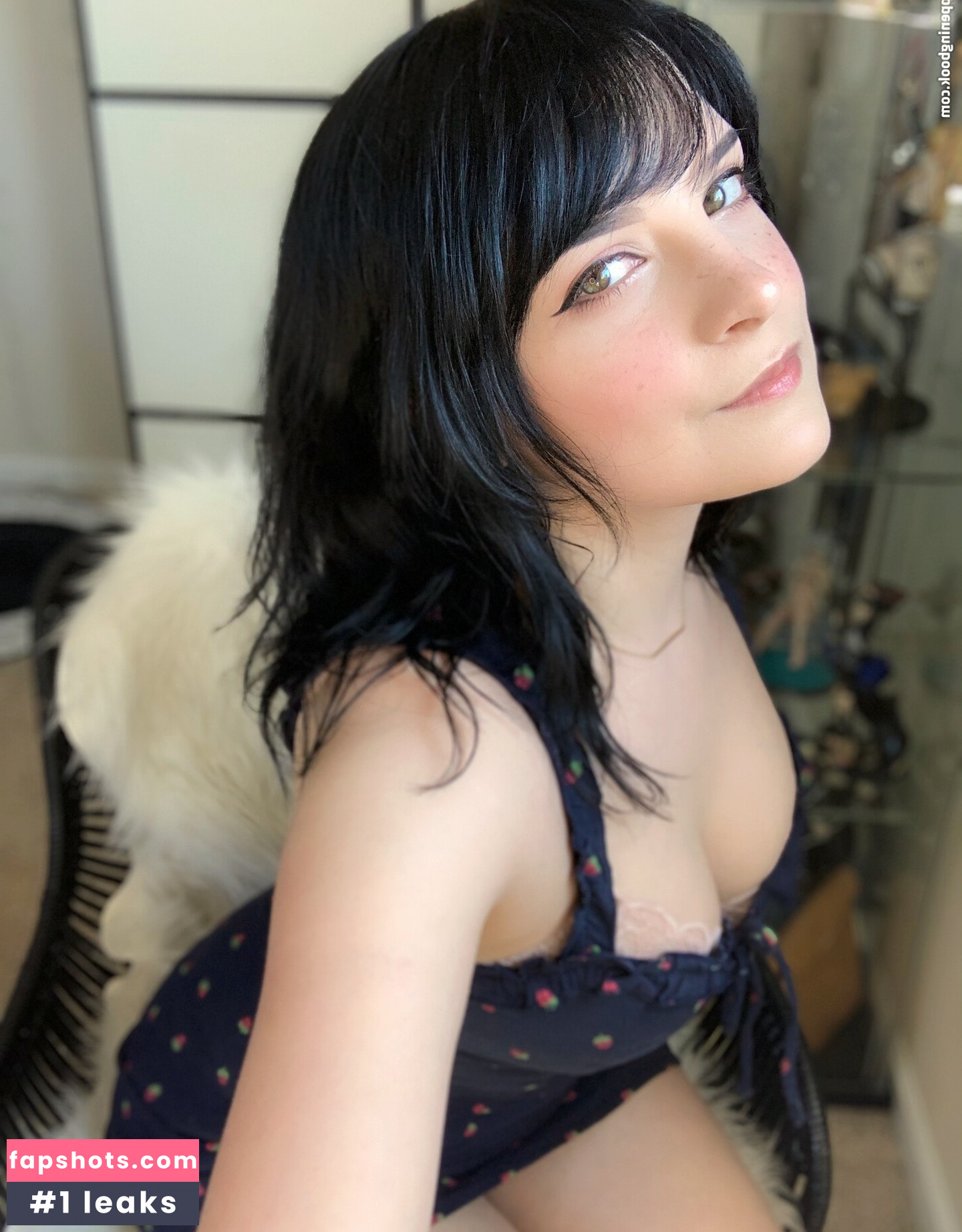 Hiso Neko gallery photo #73