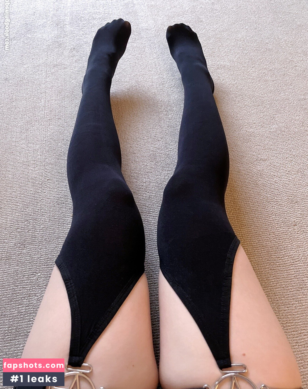 Hiso Neko gallery photo #98