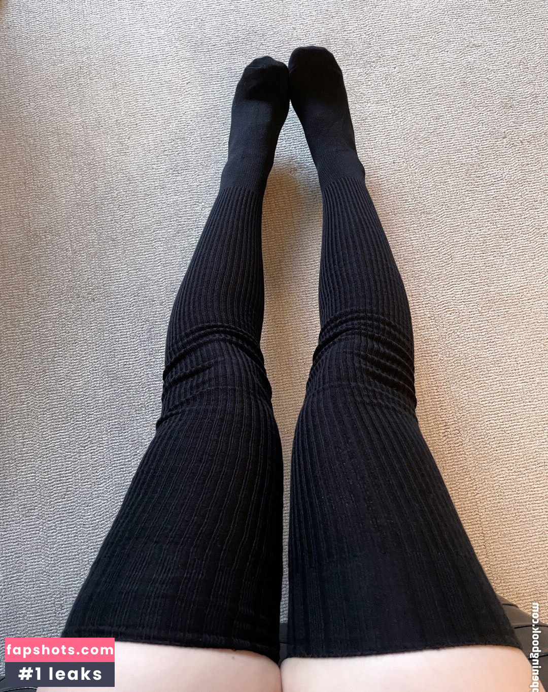 Hiso Neko gallery photo #99