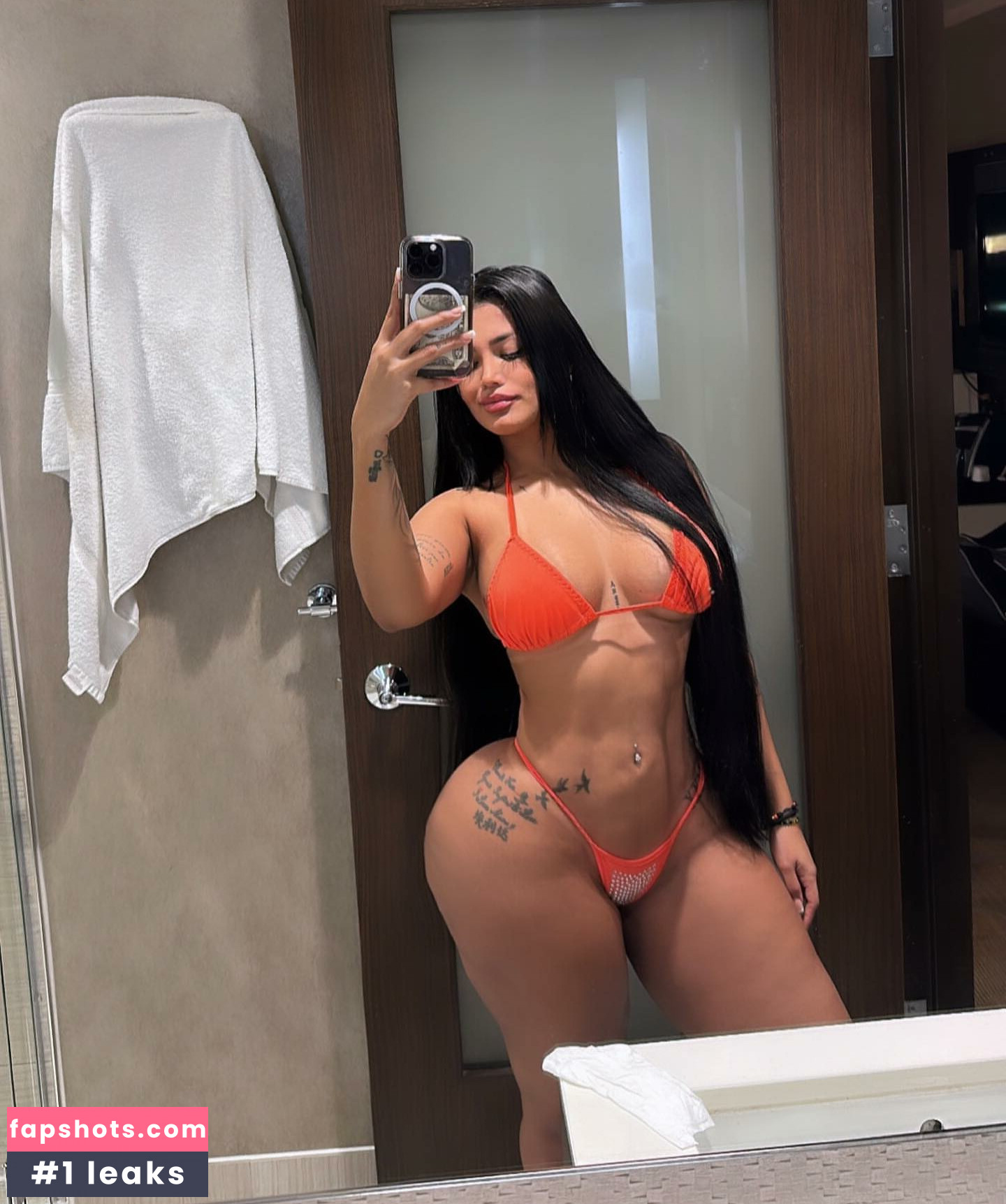 Hispanic gallery photo #142