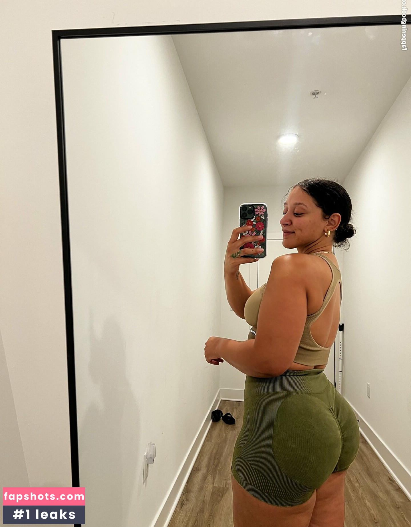 Hispanic gallery photo #42